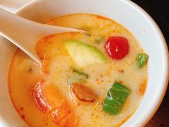 -大头虾越式风味餐厅(光明广场店)