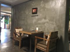 -HIGH FIVE哈福手工汉堡(桂林路店)