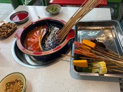 -钢管厂五区小郡肝串串香(奥克斯广场锦城万达店)