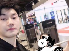 -银吉姆健身(平江万达馆)