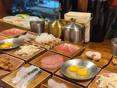 -银米·云南传统过桥米线(双廊黑金冠店)