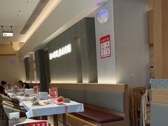 -肥肥虾庄·金牌油焖大虾(汉口城市广场店)
