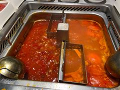 -海底捞火锅鲜切牛肉主题店(长寿路店)