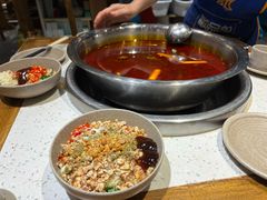 -肖肖酸萝卜鱼火锅(总店)