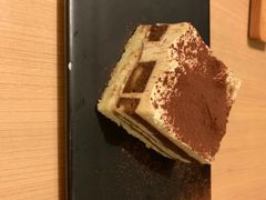 -必胜客(机场路店)