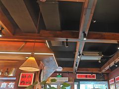 -巴卤社老火锅(财富店)