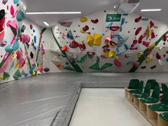 -绿壁虎攀岩基地(Tcar店)