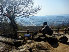 -灵岩山风景区