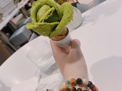 薄荷开心果冰淇淋-潮一不贰·法式甜品·生日蛋糕·西式简餐(外滩店)