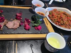 -小锅巴纳西餐厅