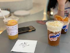 -HUGS coffee(东区店)