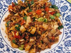白辣椒炒鸡胗-新新湘菜馆(新中街二条店)