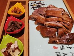 金牌小麻鸭-有红鸡毛店·川菜(建设路店)