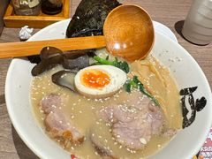 黄金招牌面-无敌家现熬骨汤拉面(颐堤港店)