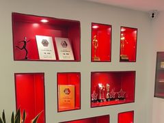 -英派斯健身旗舰店(海信国际中心馆)