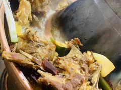 -老蜀铜火锅·酸菜脊骨·麻辣羊蝎子(热闹路店)