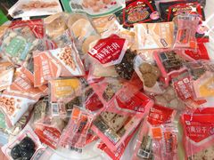 -良品铺子(发展大道复兴一村店)