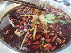 -老表牌·蛙蛙鸡冷锅鱼(成都东站店)