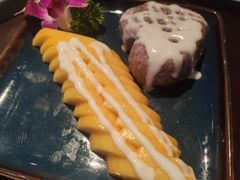 椰汁香芒糯米饭-食肆&Fourteen(武林夜市店)