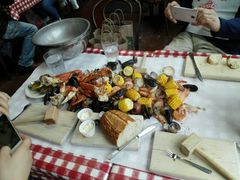 -The Crab Pot Seattle