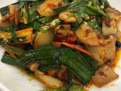 -乡土特色.冷锅鱼.牦牛肉汤锅