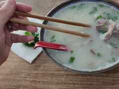 -吕记清真美食城(永兴服装街店)