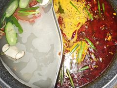 -成都屋头串串(青年北街店)