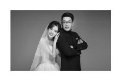 点击看大图 -挪娅婚纱摄影皇家会所