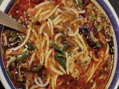 -云阿蛮云南生烫牛肉米线(奉贤路店)