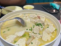-小红鲸·海鲜餐厅(轸大路店)