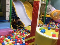 -百联临沂购物中心(临沂路店)