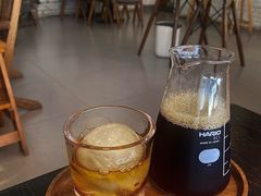 -巷口咖啡馆