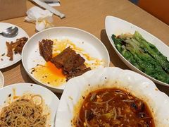 -渝信川菜 · 川味家常菜(财富购物中心店)