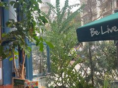 -Be Lived Cafe比例咖啡(摩天轮店)