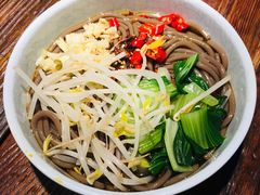 -张氏宽窄巷成都菜(澳德乐店)