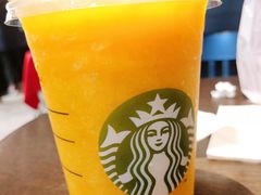 -星巴克臻选(南京金茂览秀城店)