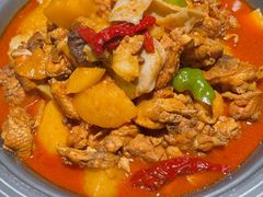 沙湾大盘鸡-耶里夏丽·新疆菜·家庭聚场(百联中环购物广场店)