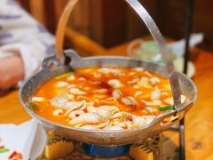 思茅酸汤鱼片-老滇山寨•云南特色菜•地方菜•民族风情歌舞表演(金碧店)