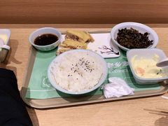 -老乡鸡(上海品尊国际中心店)