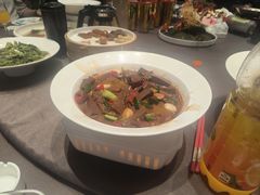 -香山湖家家宴(中山陵店)