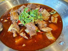 -大众跷脚牛肉馆·非遗传承单位(峨眉山店)