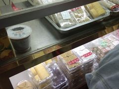 -上海虹口糕团(福州路店)