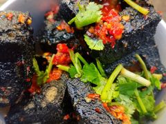 -黑色经典臭豆腐·湖南特产(太平街口店)
