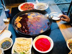 -纸盐河码头火锅(十八梯店)