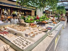 -川骄海鲜自助(王府井奥莱UP TOWN店原世界之花店)