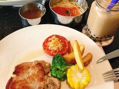-天母蓝鸟西餐厅·烘焙蛋糕(十三碗店)