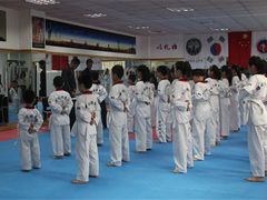 -健成运动中心·体适能跆拳道少儿格斗体考跳绳