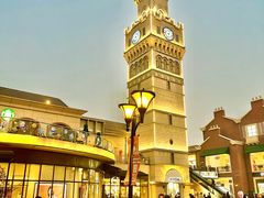 -王府井奥莱临潼小镇(临潼店)