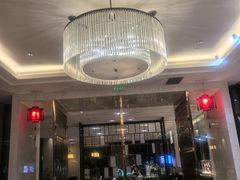 -广州万富希尔顿酒店·感趣自助餐厅·金秋蟹宴生蚝海鲜刺身