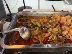 -后街佬·炭火鲜鱼杂(南城店)